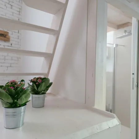 New Loft In The Heart Of 아파트 *